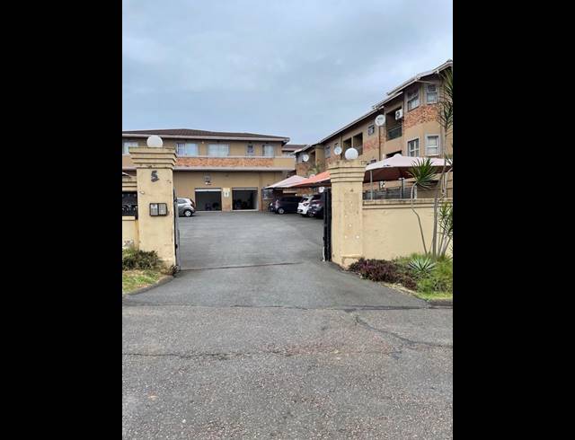 2 BEDROOM PROPERTY TO RENT IN BLUFF